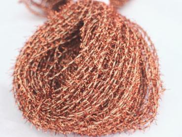 Finnish Papieryarn 0,8 fluffy glitter autumntter licoriceer cranberry